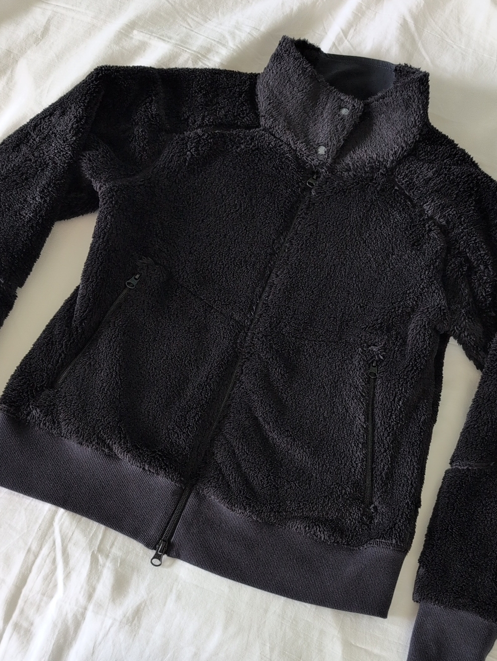 Oiselle Cat Lady Jacket -- Black, Size Small